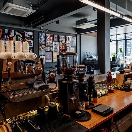 梦乡酒店 素叻他尼 外观 照片