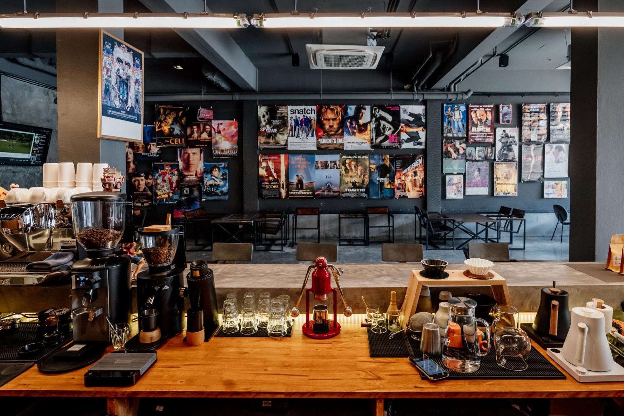 梦乡酒店 素叻他尼 外观 照片